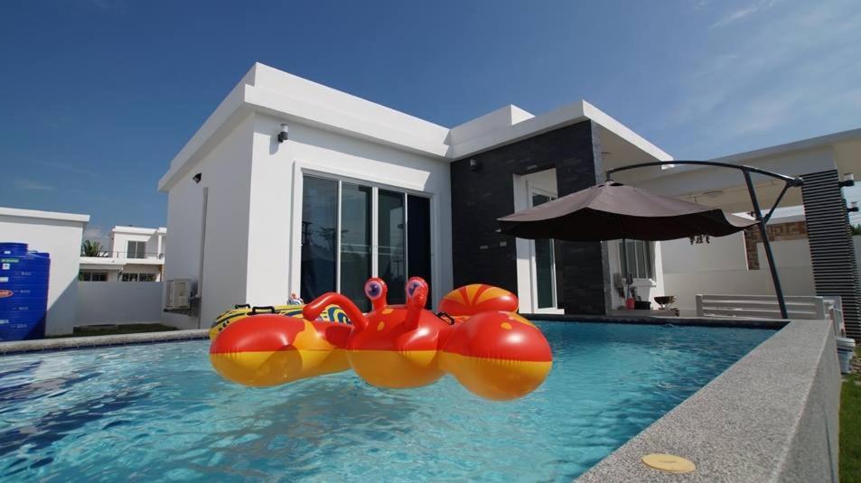 Pimjai Party Pool Villa Huahin 2 Bedroom Exterior photo